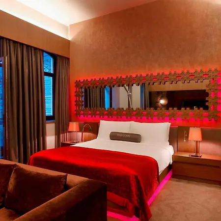 Hotel W (adults Only)