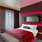Hotel W (adults Only)